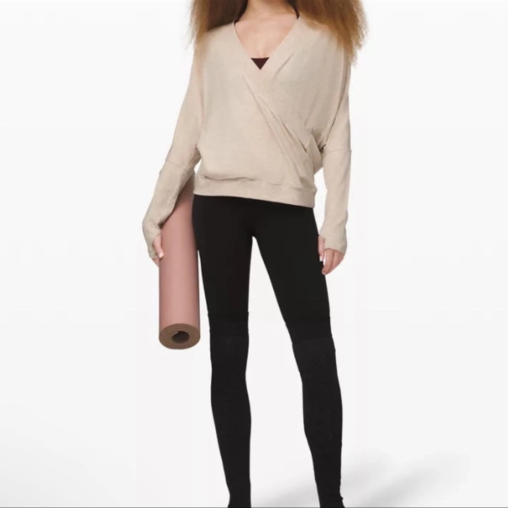 Lululemon Women's Seek Stillness Pullover Hidden Pocket Heathered Cashew XS